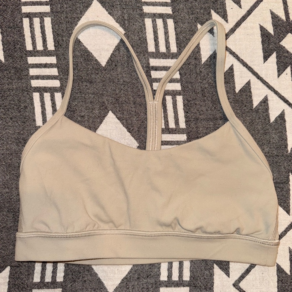 Lululemon Flow Y Nulu Sports Bra Sheer Oak - 6